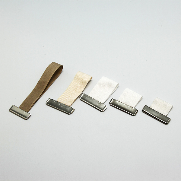 Abbildung: Textilband - Schlaufe mit Metallstopper