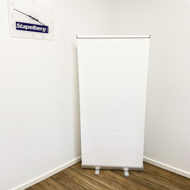 Abbildung: Roll - Up Banner